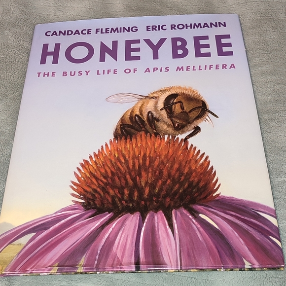 Stunning Illustrations Honeybee Book by Candace Fleming and Eric Rohmann - Picture 1 of 10